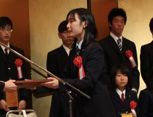 古俣聖の中学校•高校•大学【学歴】父姉も選手のフェンシング一家!